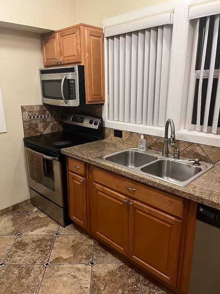 Furnished Finder property 866660_1 photo 9