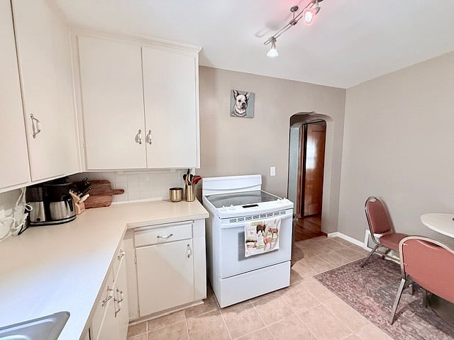 Furnished Finder property 866669_1 photo 16