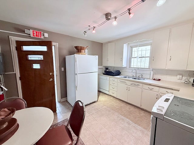 Furnished Finder property 866669_1 photo 18
