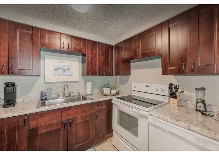 Furnished Finder property 866722_1 photo 8