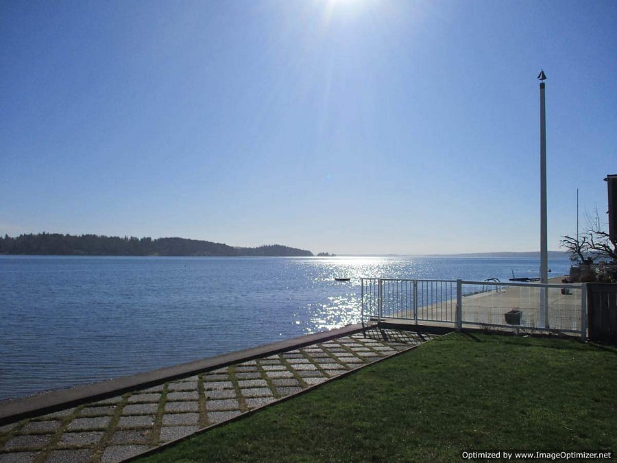 Front Yard Panoramic Bay View
