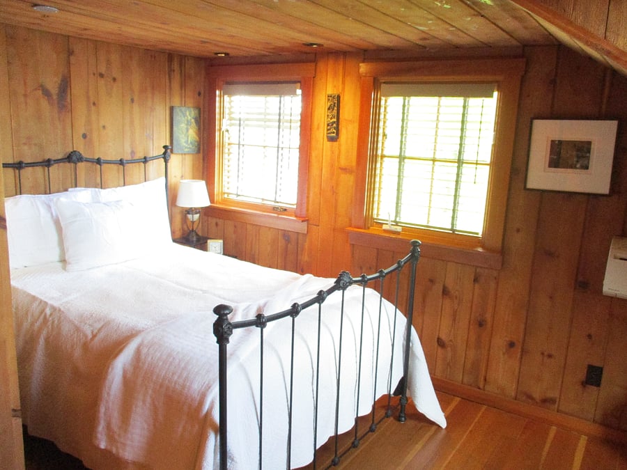 Upstairs (Master) Bedroom