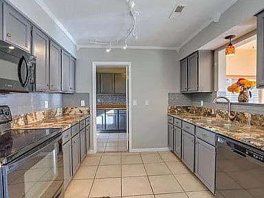 Furnished Finder property 866737_1 photo 11