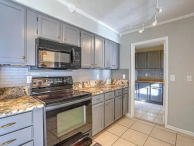 Furnished Finder property 866737_1 photo 12