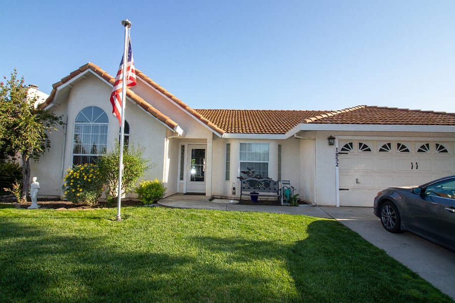 Charming Room Across from the Park--Cozy Comfort & Great Location