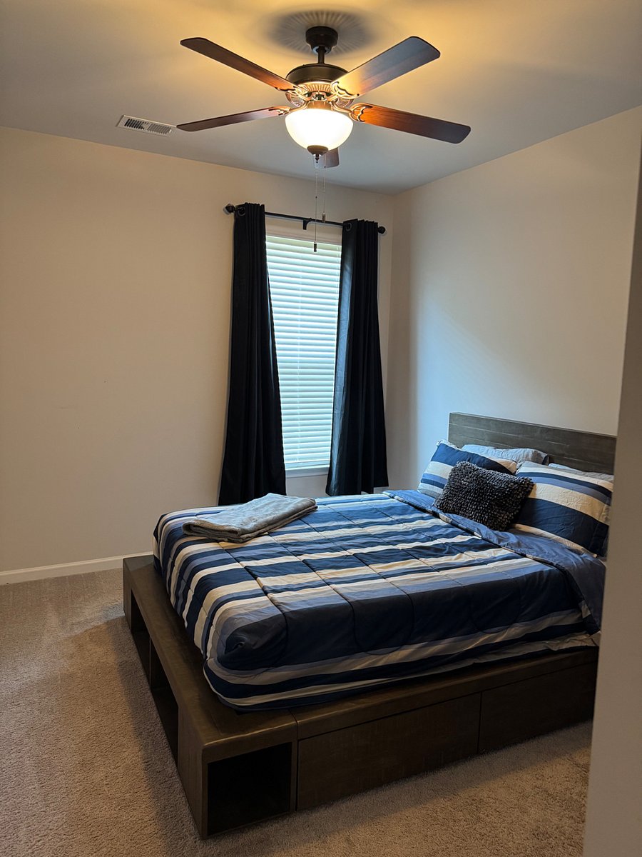 Stunning 1-Bedroom in a Beautiful Modern Home