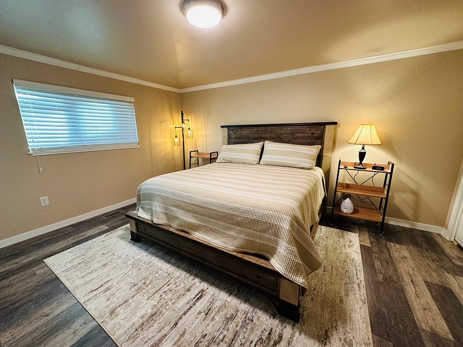 Spacious Main bedroom with King sized bed bed