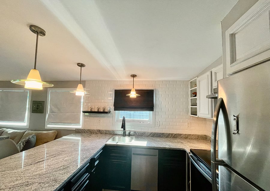 BEACH RETREAT All Inclusive 1/1 NEW APARTMENT Quiet Street 950' to SAND ...
