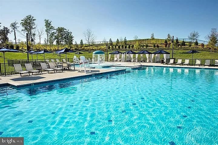 Furnished Finder property 867081_2 photo 4