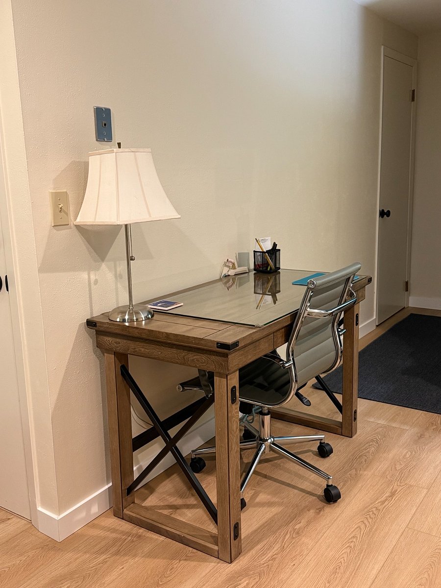 Desk area