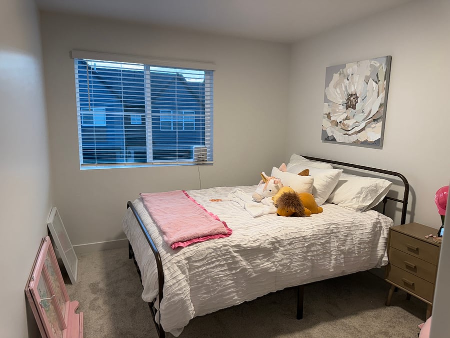 2nd bedroom with Queen memory foam mattress, nightstand, and closet. 
