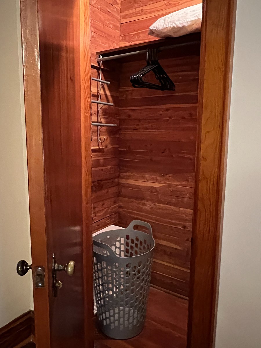 Cedar closet. Private. Queen bedroom.