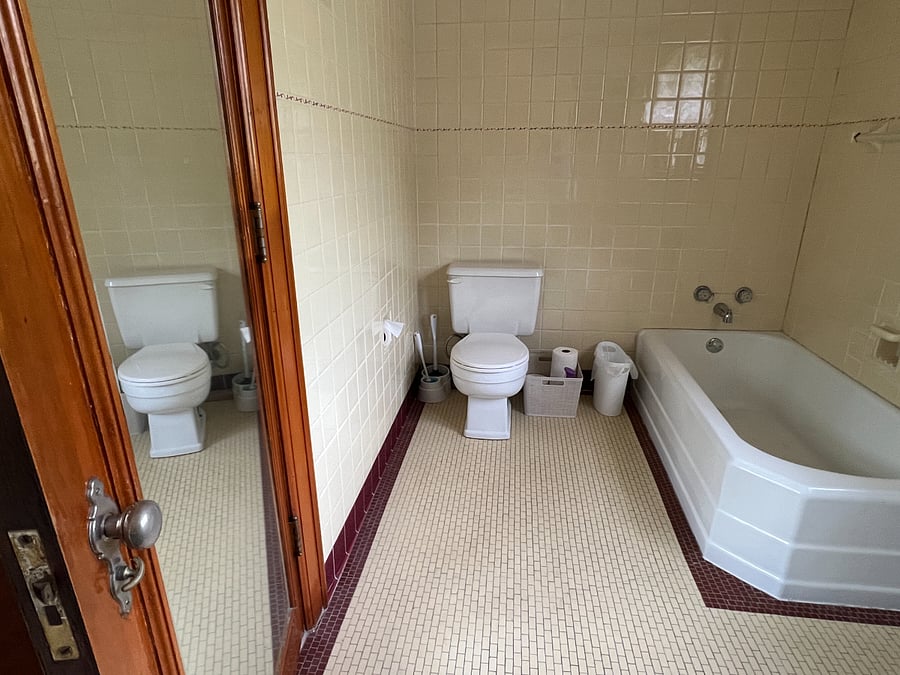 Full bathroom. Shared.