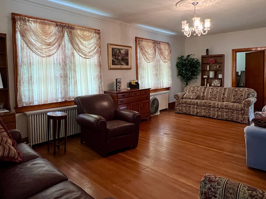 Living room. Shared.
