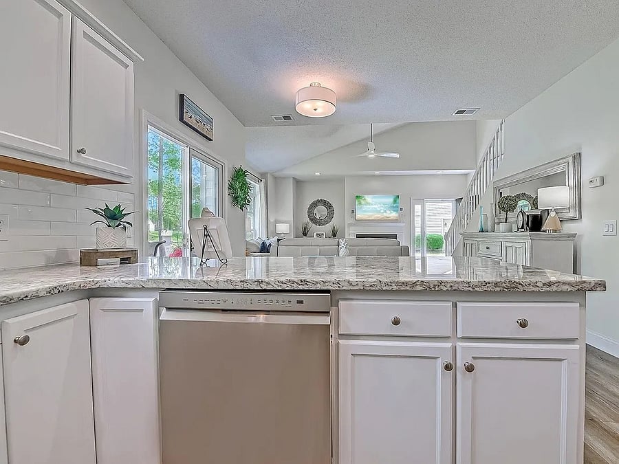Furnished Finder property 867409_1 photo 11