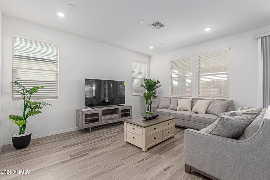 Furnished Finder property 867463_1 photo 4