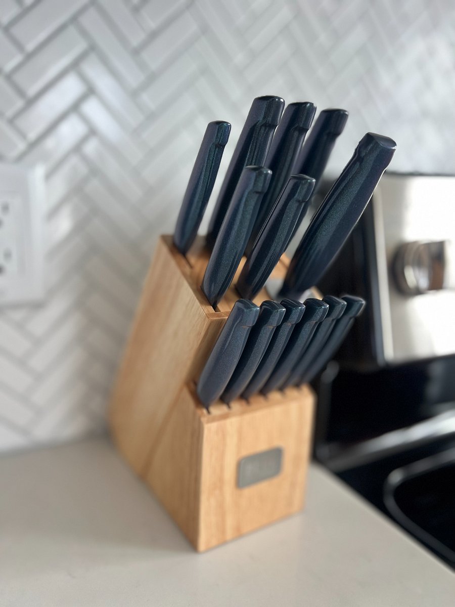 Kitchen Details 4