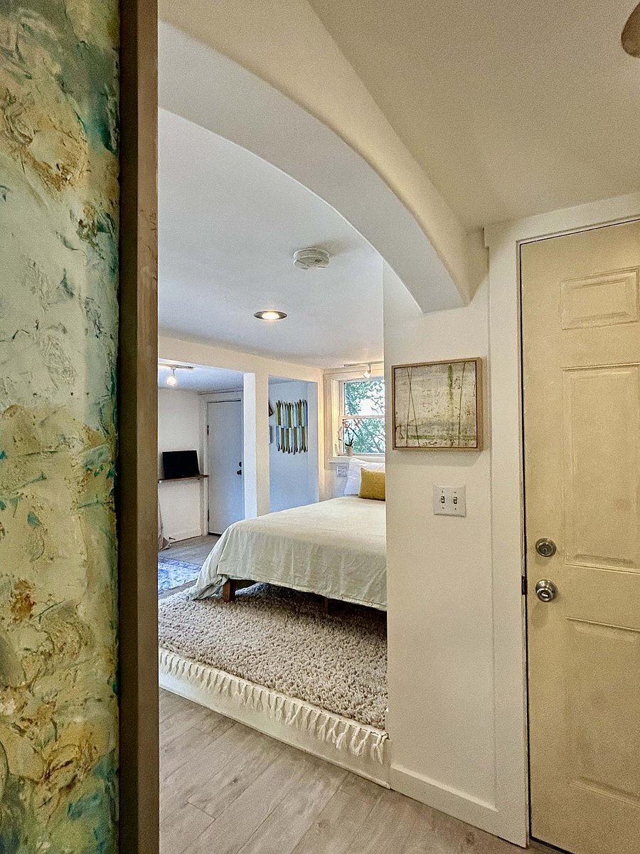 Furnished Finder property 867494_1 photo 12
