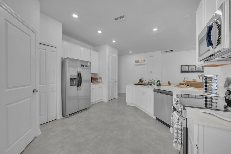Furnished Finder property 867497_1 photo 2