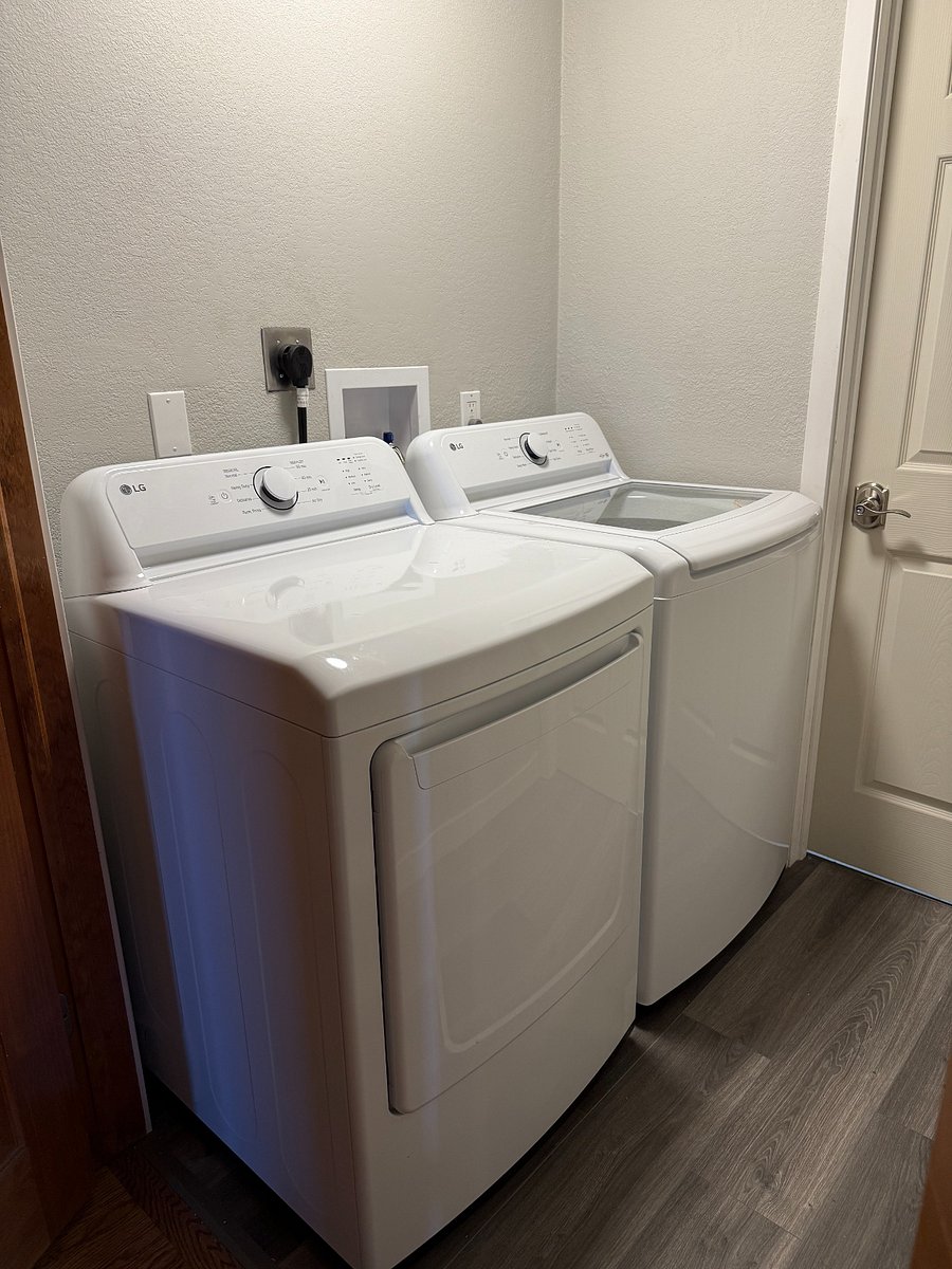 Private Washer & Dryer in space