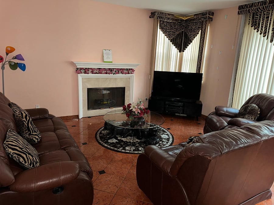 Furnished Finder property 867558_3 photo 1