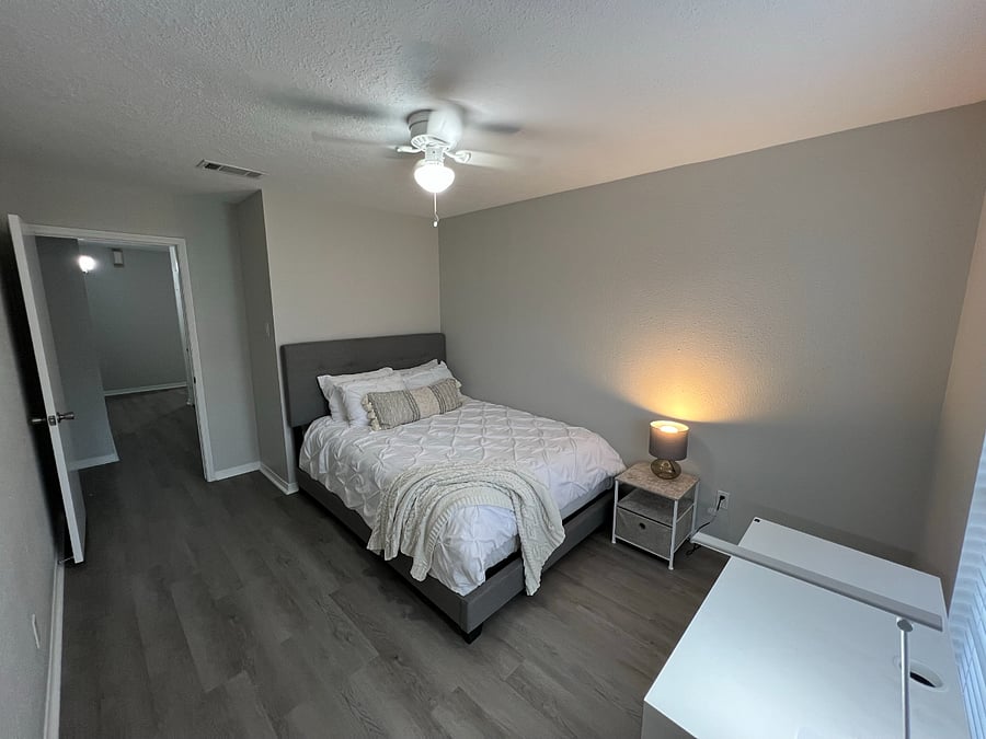 Furnished Finder property 867600_1 photo 24