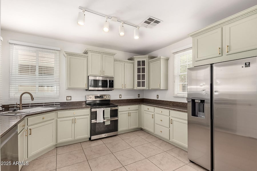 Furnished Finder property 867609_1 photo 10