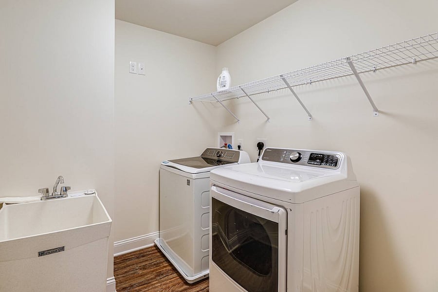 Furnished Finder property 867611_1 photo 11