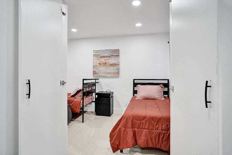 Furnished Finder property 867653_1 photo 17