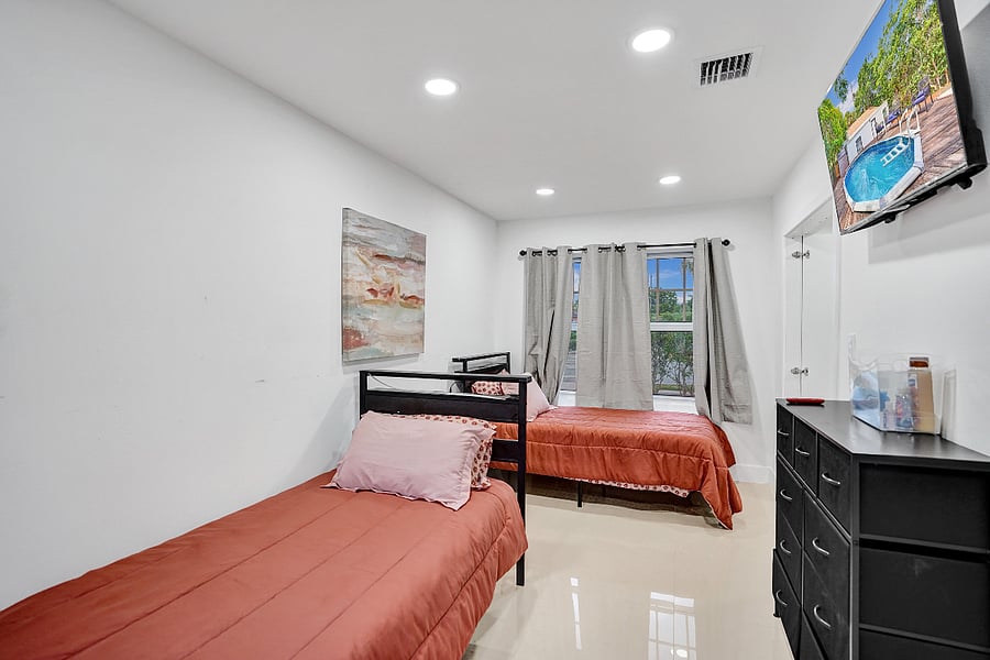 Furnished Finder property 867653_1 photo 22