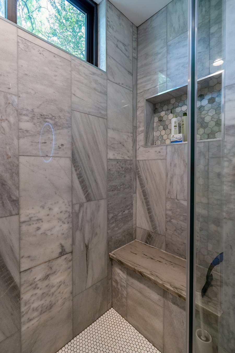 Top floor, bath