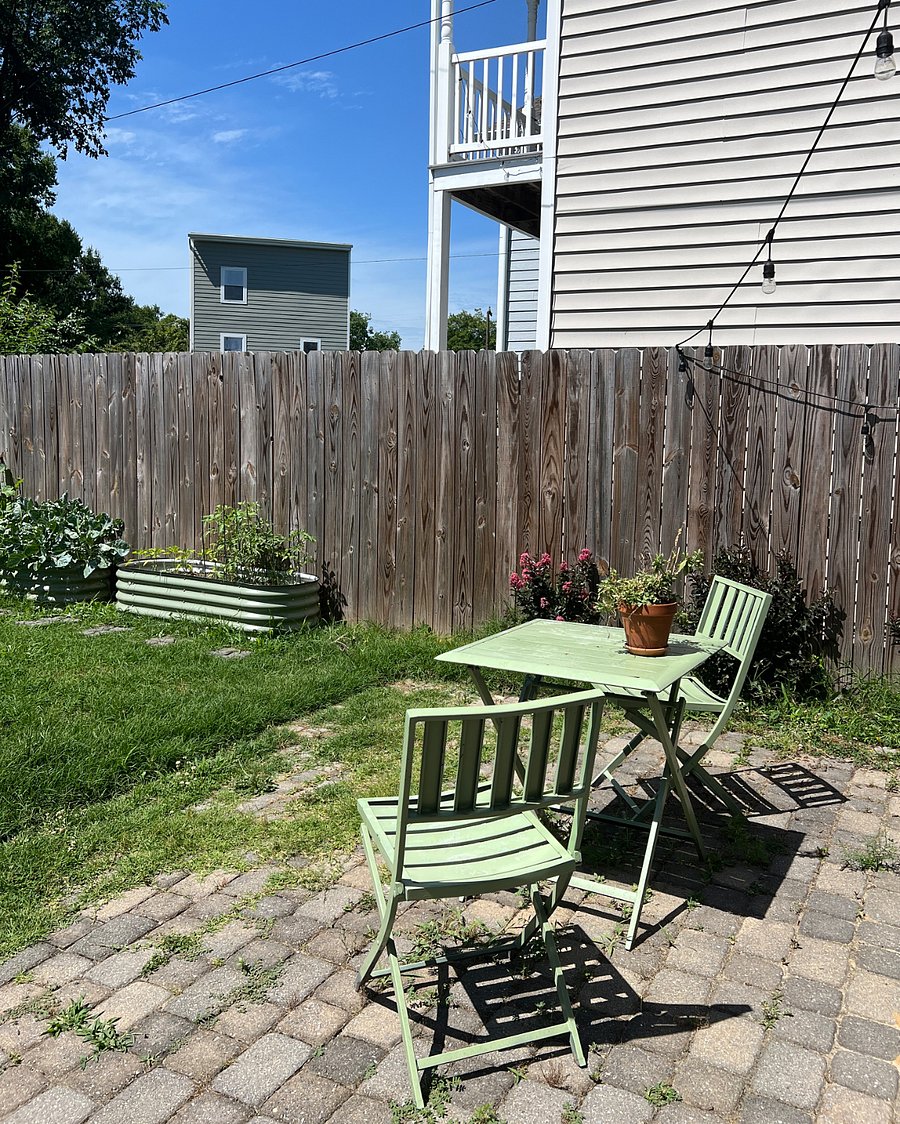 Outdoor patio table