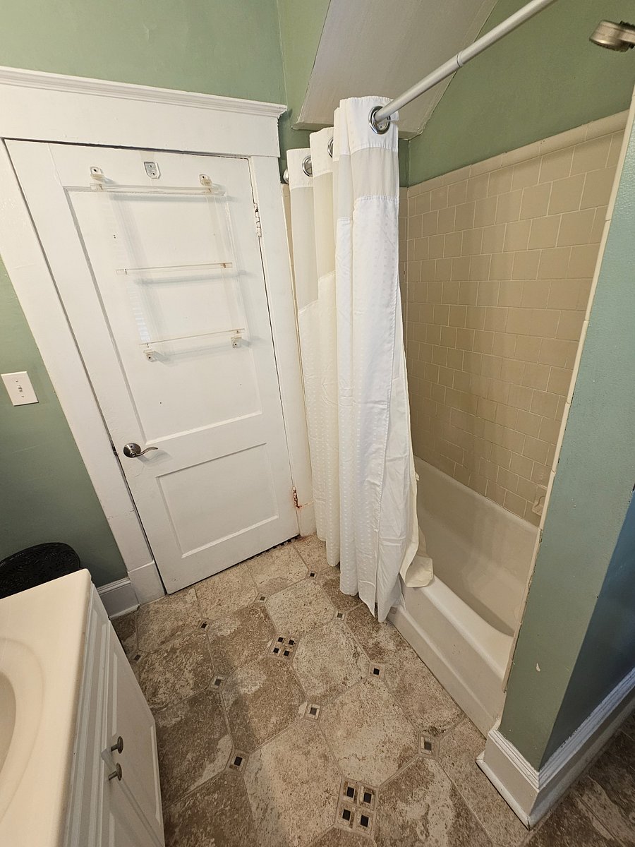 Furnished Finder property 867854_1 photo 21