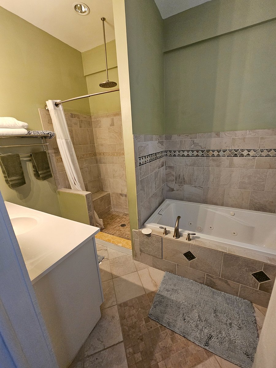 Furnished Finder property 867854_1 photo 25