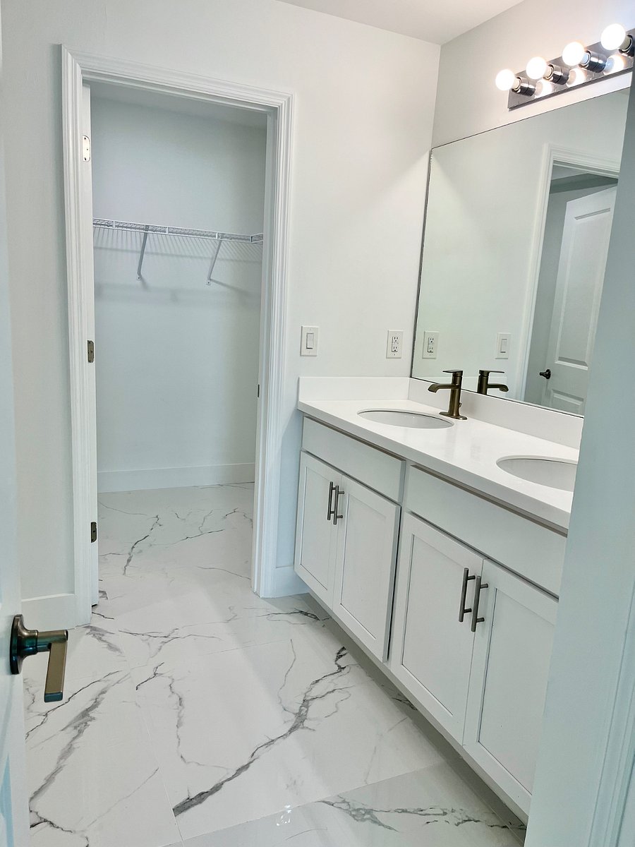 Furnished Finder property 867888_1 photo 8