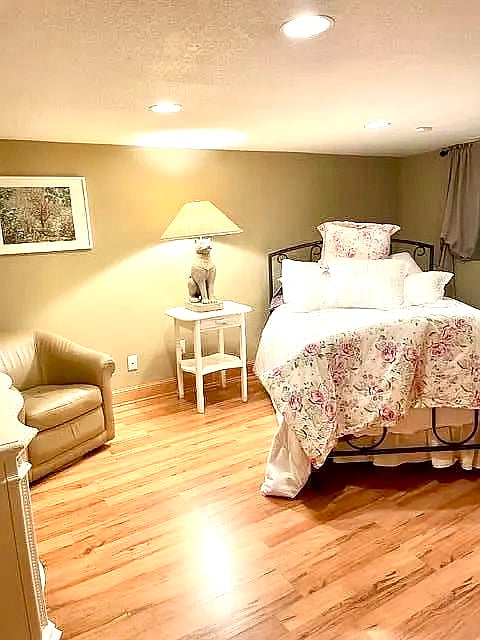 Furnished Finder property 868010_1 photo 16