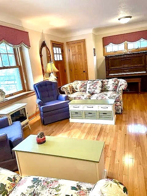 Furnished Finder property 868010_1 photo 4