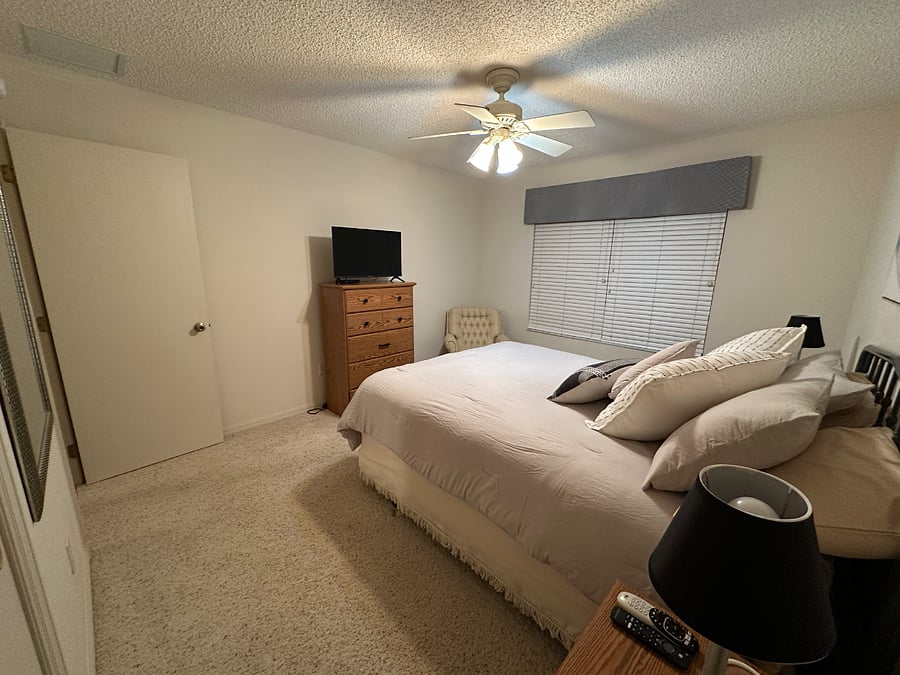 Second bedroom