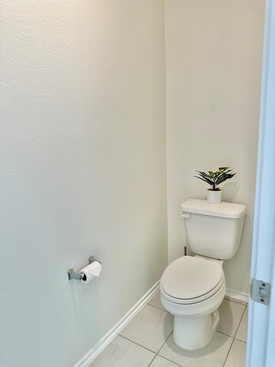 Furnished Finder property 868029_1 photo 15