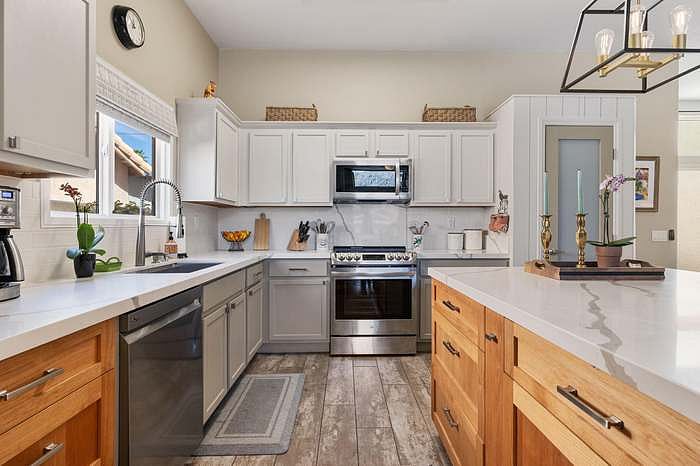 Furnished Finder property 868033_1 photo 15