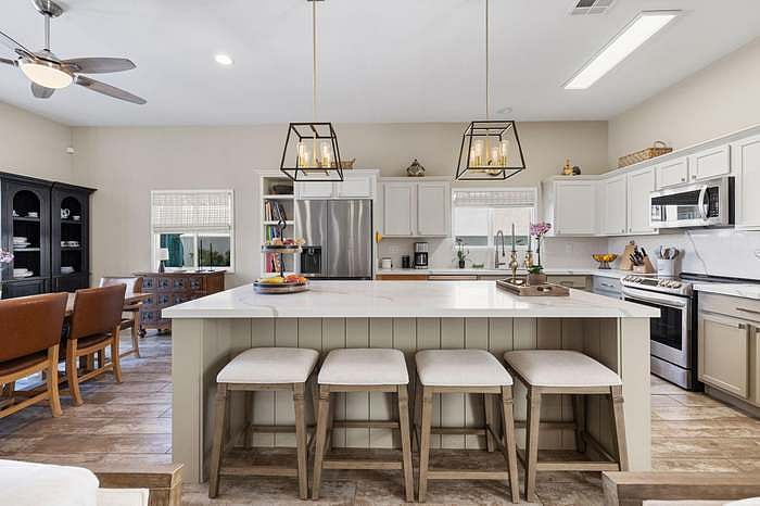 Furnished Finder property 868033_1 photo 13