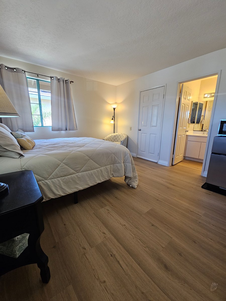 Private room with ensuite bathroom.