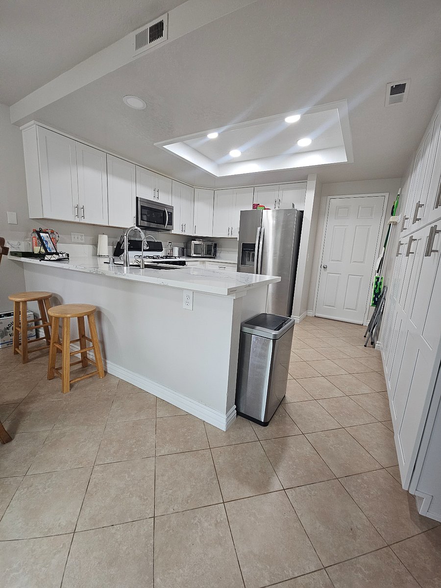 Furnished Finder property 868035_2 photo 6
