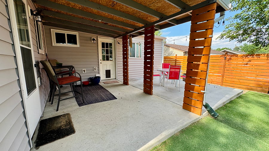 Covered and uncovered patio