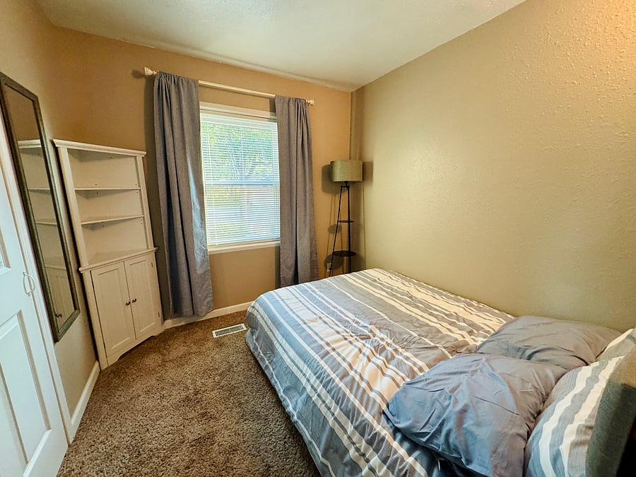 Bedroom 3, window to front of the house