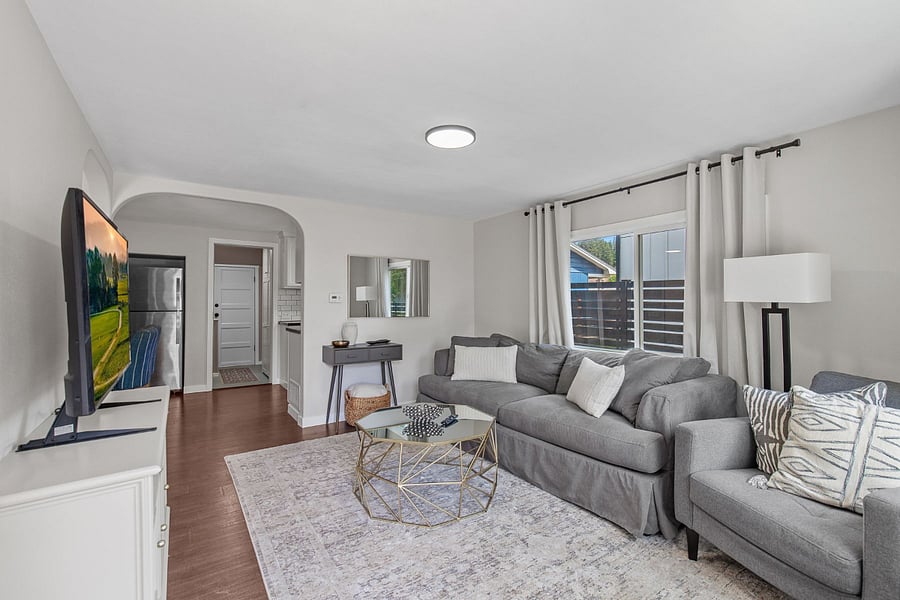 Furnished Finder property 868063_1 photo 3