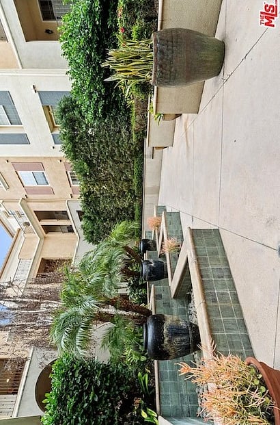 Furnished Finder property 868075_1 photo 10