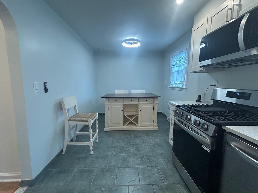 Furnished Finder property 868083_1 photo 5
