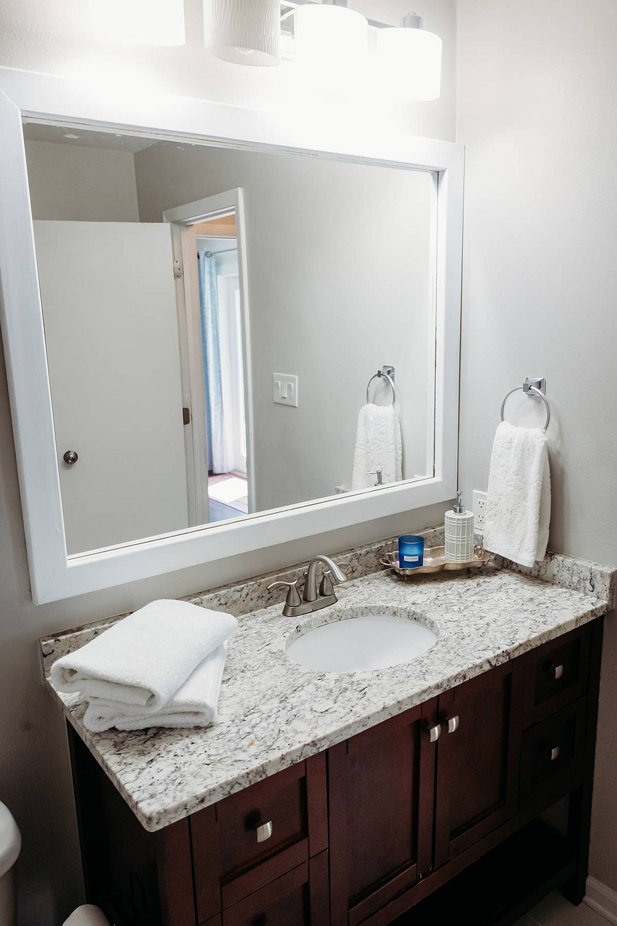 Furnished Finder property 868084_1 photo 12