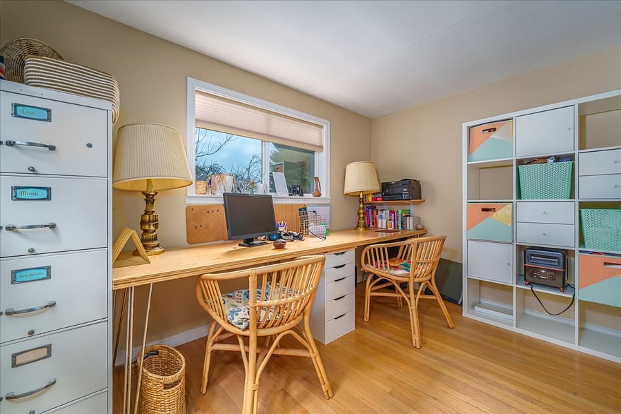 3rd bedroom is currently a double desk workstation. email if you are interested in this becoming a bedroom again